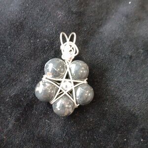Star pendant silver tone